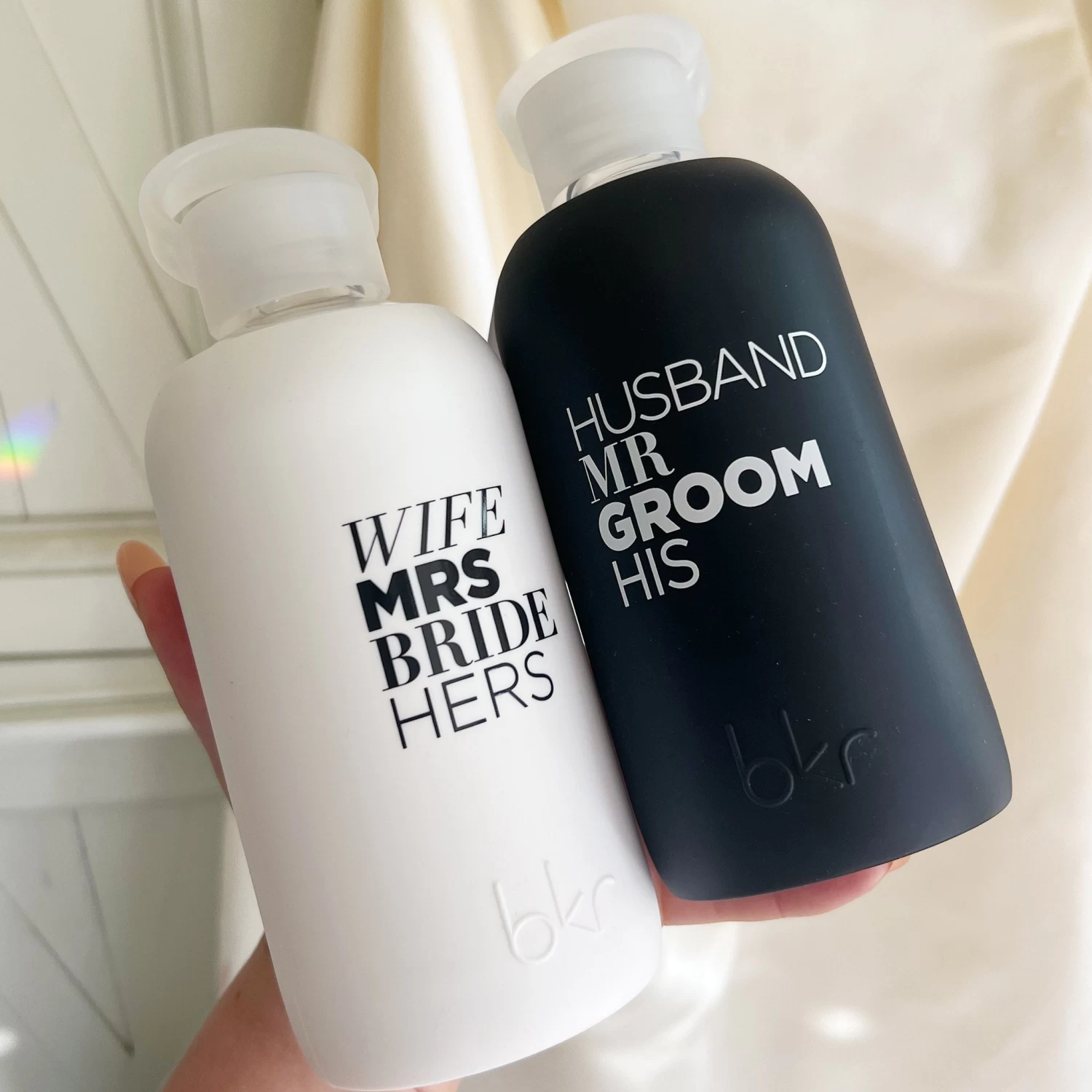 WINTER BRIDE LITTLE BOTTLE 500ML (16OZ) 3 WINTER BRIDE LITTLE BOTTLE 500ML (16OZ) - Image 3