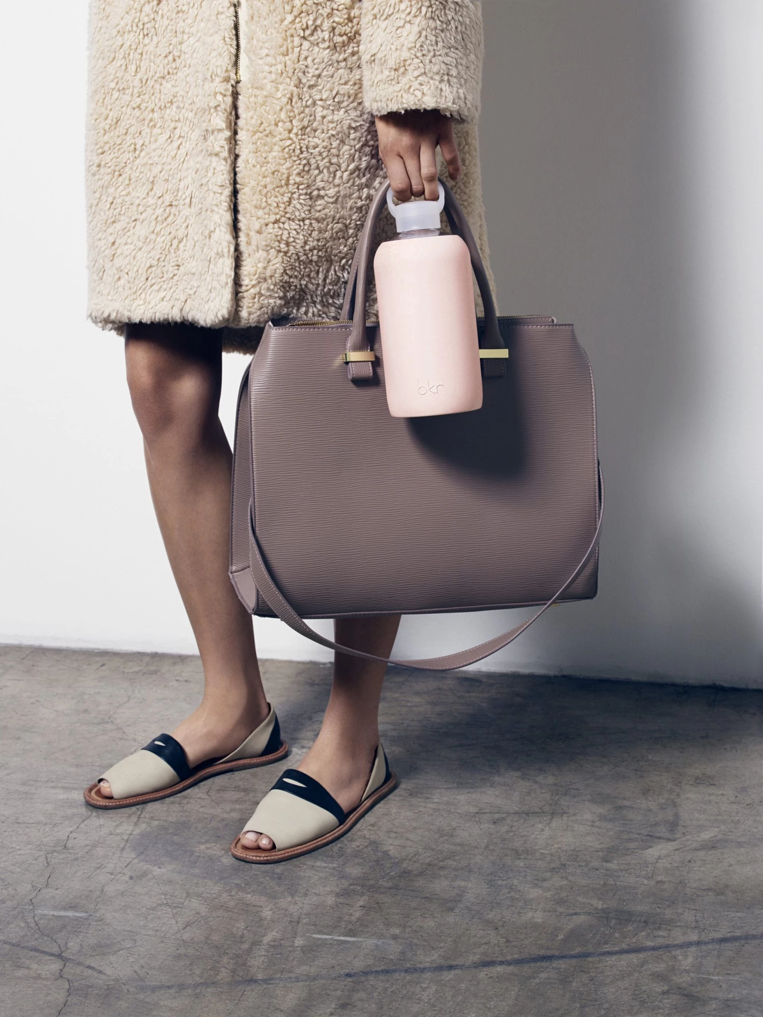 TUTU BIG BOTTLE 1L (32OZ) 4 TUTU BIG BOTTLE 1L (32OZ) - Image 4